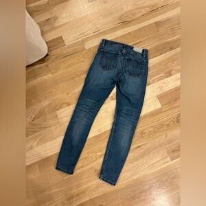 Women’s Calvin Klein skinny jean